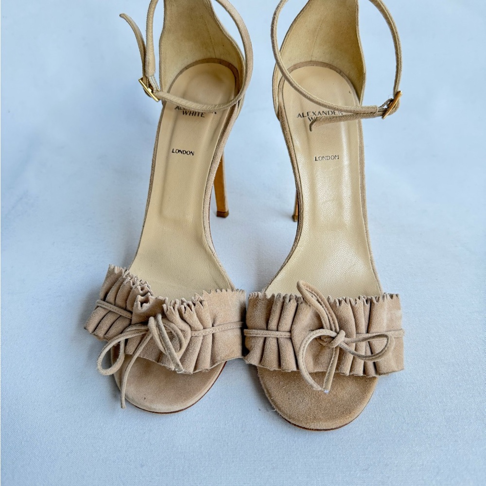 Alexander White London Tan Suede Women's Heels made in Italy 7.5US